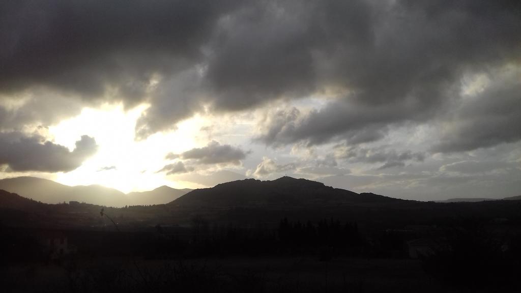 Le Gite De Cristal Proche Bugarach Granes Εξωτερικό φωτογραφία