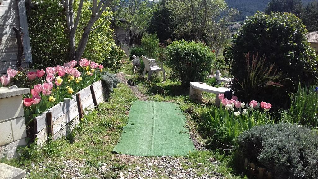 Le Gite De Cristal Proche Bugarach Granes Εξωτερικό φωτογραφία